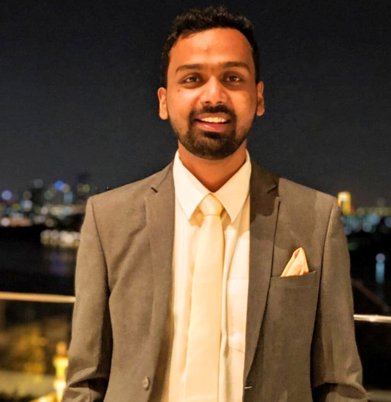 Vaibhav Mandhana - Director